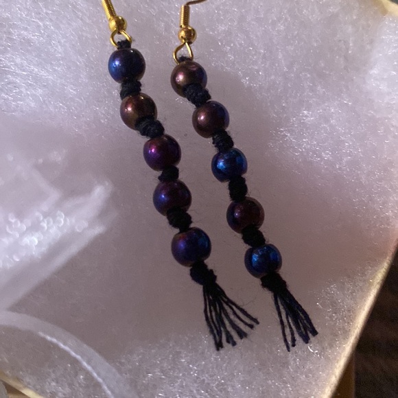 Hand Crafted Macrame Style Beaded Fringe Galaxy Theme Gold Toned Dangle Earrings - Picture 3 of 9